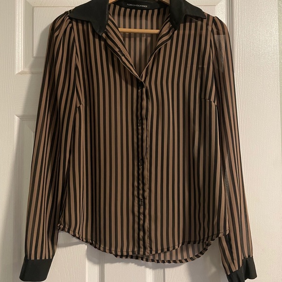 Button up striped shirt - Picture 1 of 4